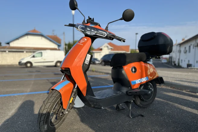 Scooter électrique