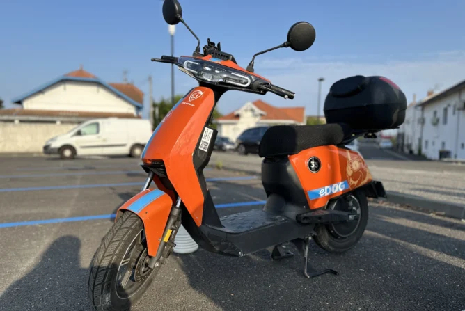 Scooter électrique