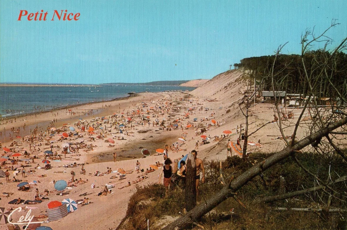 Littoral de la plage du Petit Nice en 1980 (AMLT, fonds J.-P. Billetorte)