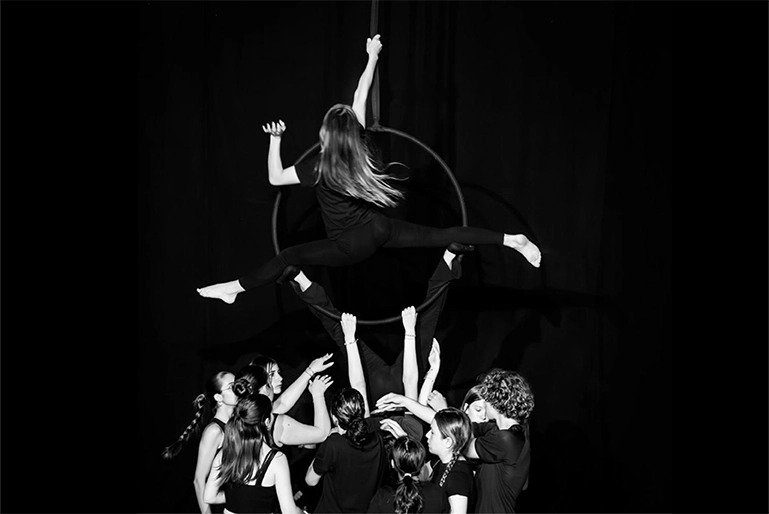 KOMONO CIRCUS - site